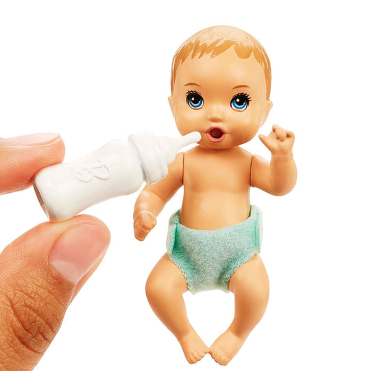 Barbie Skipper Babysitters Inc playset featuring Skipper doll, baby doll with sleepy eyes, crib, and accessories.