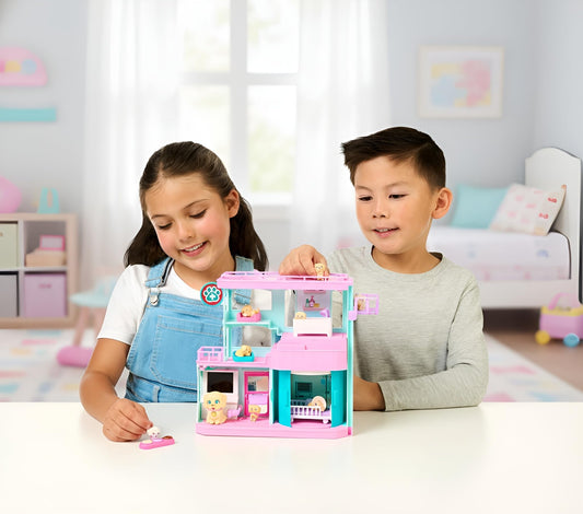 Little Live Pets Mama Surprise Families Baby Care Clinic Playset, Magically Reveal 3 Retriever Puppies, 2-Sided Playset (27.8cm/10.9in Wide, 23.8cm/9.3in High). Feed, Bathe, & Play, Fun Gift for Kids