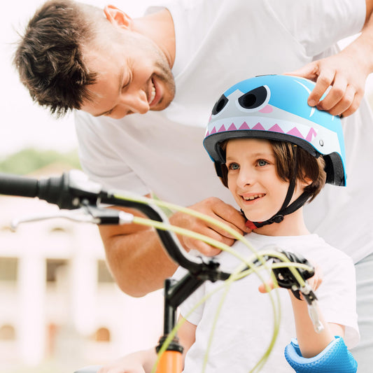 KAYMAN Kids Bike Helmet age 3 to 12, Adjustable Safety Gear for Boys and Girls, Suited to Scooter, Cycling, Skateboard & Roller Skating - Protection for Boys & Girls (Shark)
