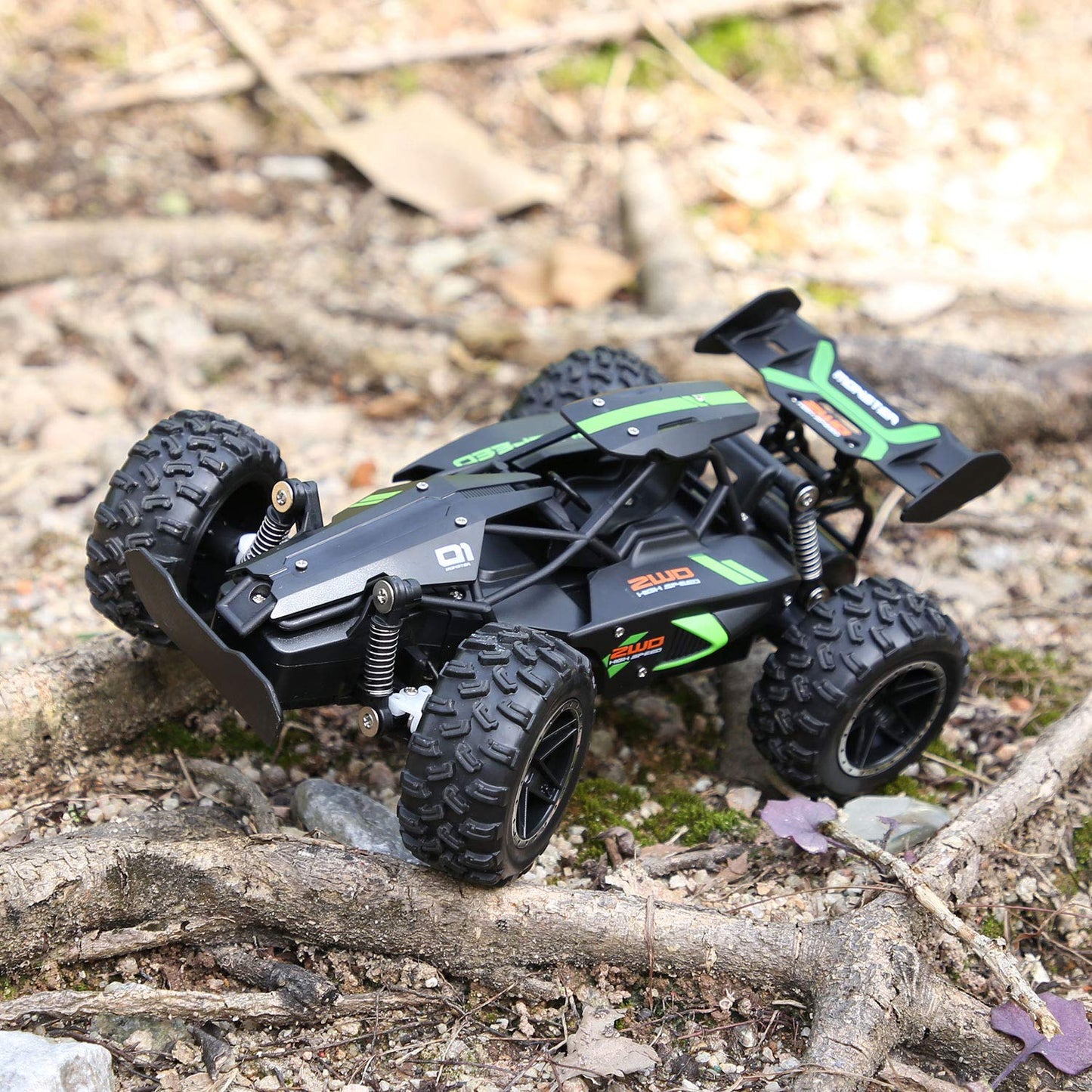 SZJJX Remote Control Cars ā 2.4GHz High-Speed RC Car for Kids, 15KM/H+ 2WD Off-Road Car with 2 Rechargeable Batteries, Electric Remote Control Truck Toy for Boys & Girls Gifts (Green)