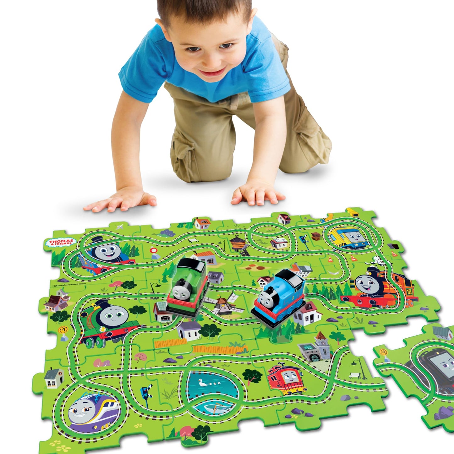 Thomas & Friends Playset, Thomas the Tank Engine, Twin Pack - Percy, Motorised Track Playset, Train and Track, STEM Activity for Preschool kids, Jumbo Size, 12 Puzzle Pieces, Licensed Toy, Bladez Toyz