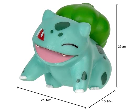 2-inch Bulbasaur battle figure by Pokémon with Clip ‘N’ Go, Nest Ball, and Pokéball accessories on a white background.