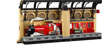 LEGO Harry Potter Hogwarts Express set featuring train toy, Ron Weasley minifigure, and Hedwig and Scabbers figures.