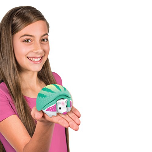 Little Live Pets 28334 "Hedgehog" Toy Assorted color Styles May Vary