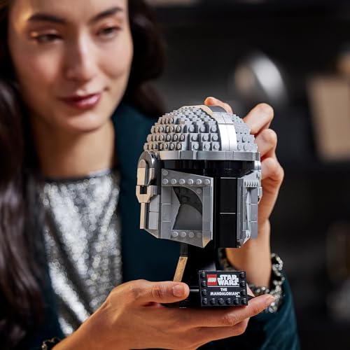 LEGO Star Wars The Mandalorian Helmet Model Building Kit, Collectible Display Set for Adults, Gift Idea for Men, Women, Him or Her 75328