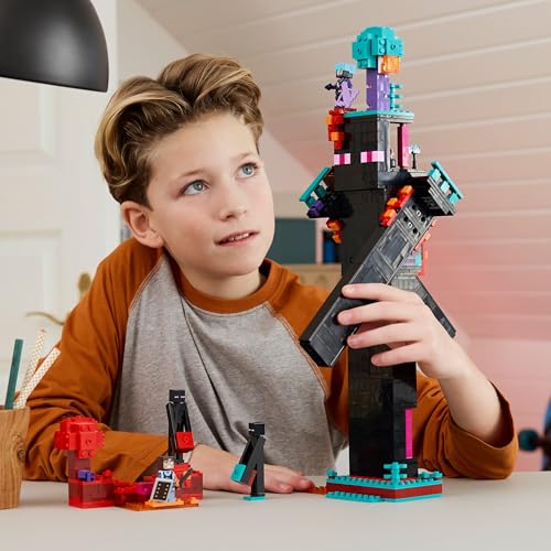 LEGO Minecraft 2in1 The Enderman Tower set with Enderman figures and Nether Portal, showcasing modular fortress designs.