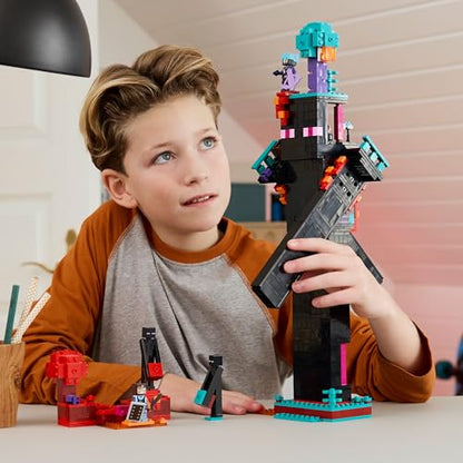 LEGO Minecraft 2in1 The Enderman Tower set with Enderman figures and Nether Portal, showcasing modular fortress designs.