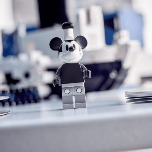 LEGO Mini Steamboat Willie GWP Exclusive 40659, 424pcs