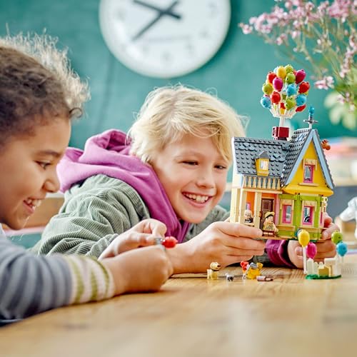 LEGO Disney and Pixar ‘Up’ House Buildable Toy with Balloons, Carl, Russell and Dug Figures, Collectible Model Set, Iconic Gift Idea for Kids, Girls & Boys 43217