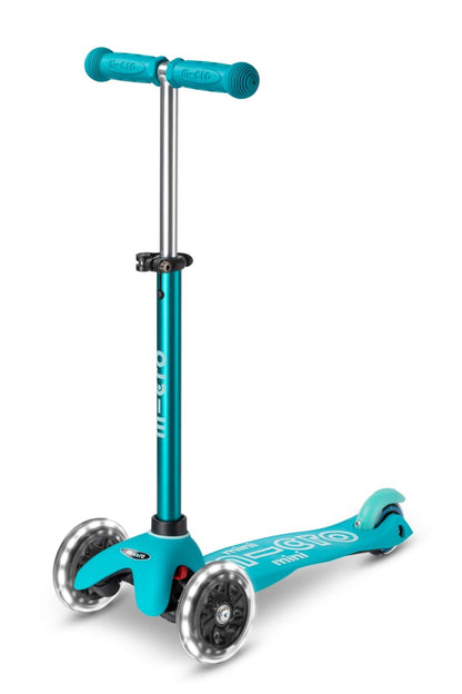 Micro Scooters | Mini Micro Deluxe LED Children's Scooter | Extra Grippy Deck | Weather Tested Stem | Remove & Fold Handlebar | Light Up Wheels | 2-5yrs | Boys & Girls | Aqua