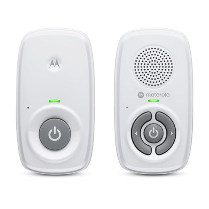 Motorola Nursery AM21/MBP21 digital audio baby monitor with high sensitivity microphone and 300-meter range in white.