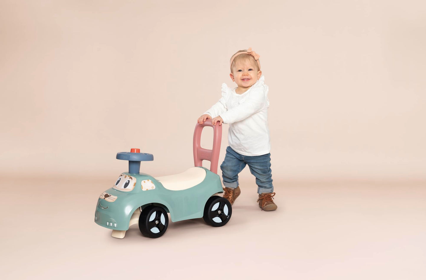 Little Smoby Auto Ride-on