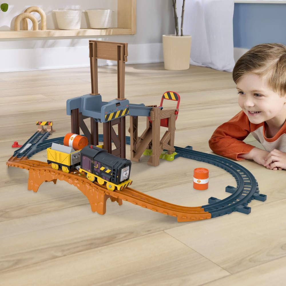Thomas & Friends Motorized Toy Train Set Diesel’s Lift & Load Construction with Track & Cargo for Preschool Kids Ages 3+ Years, JBW20