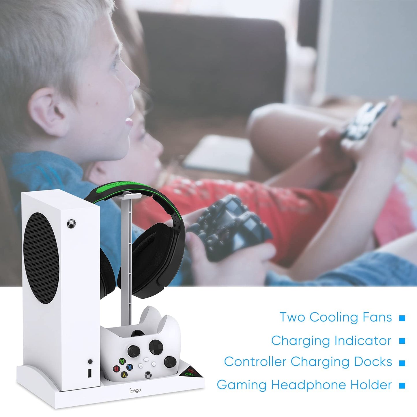 FYOUNG vertical Xbox Series S charging stand with cooling fan, headset holder, and two 1400mAh rechargeable batteries in white.