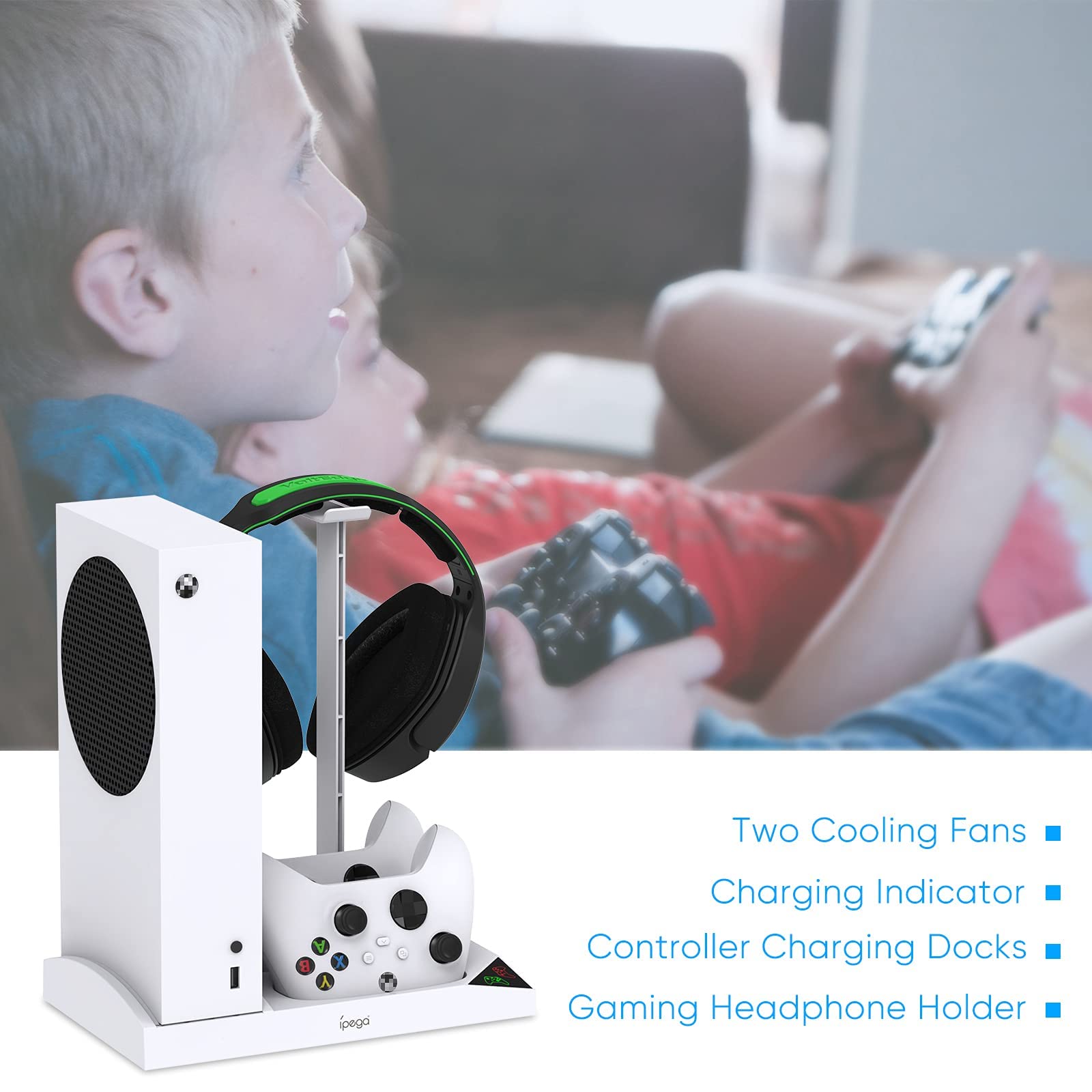 FYOUNG vertical Xbox Series S charging stand with cooling fan, headset holder, and two 1400mAh rechargeable batteries in white.