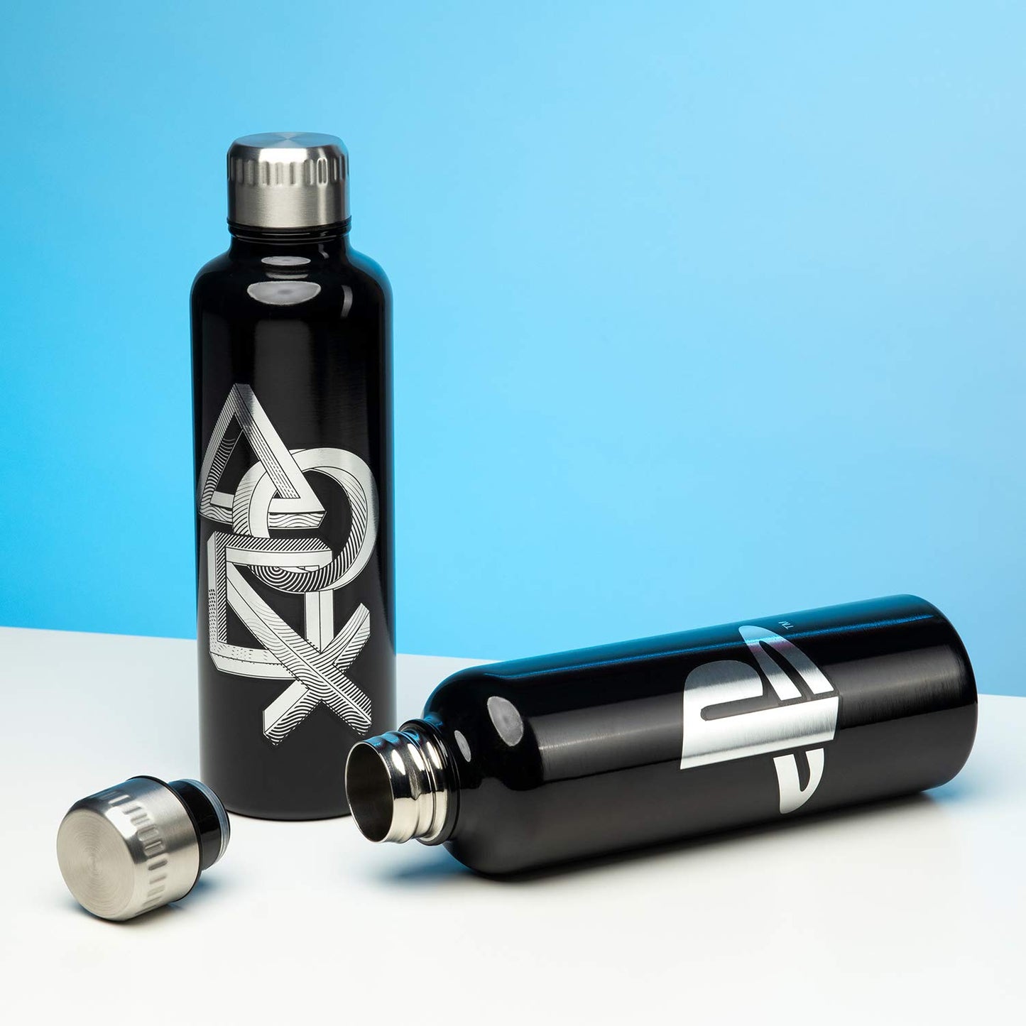 Paladone PlayStation metal water bottle, 480ml stainless steel with PlayStation logo, outdoor and travel hydration accessory