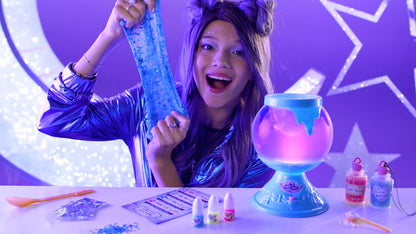 Canal Toys So Slime Magic Potion Factory slime making kit with smoke and light effects, colorful ingredients, and surprise powders for kids.