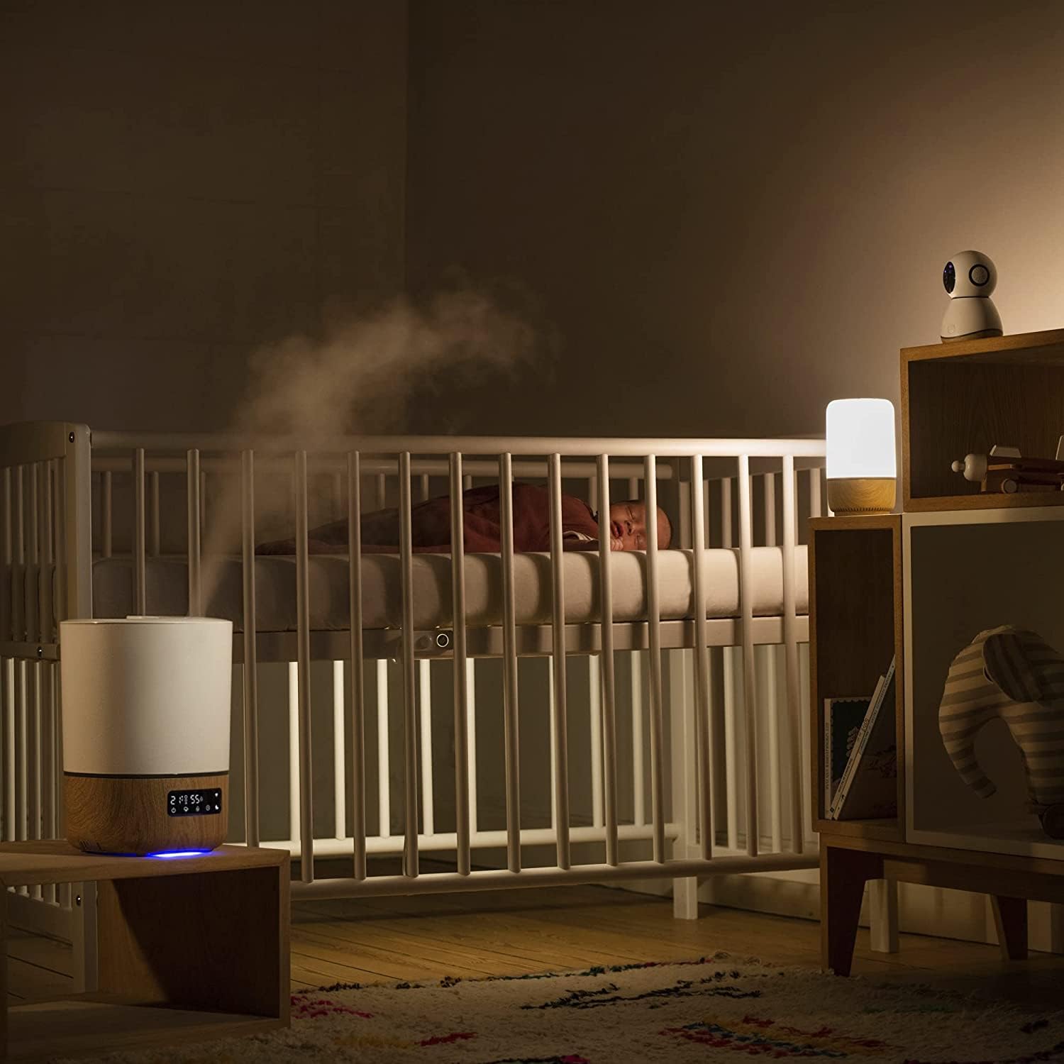Maxi-Cosi See baby monitor with camera, 1080p HD video, WiFi streaming, and audio for live baby monitoring at home.