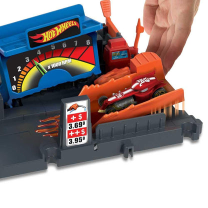 Hot Wheels City Toy Place Favourite Places Petrol Box Including 1 Vehicle for Children from 4 Years