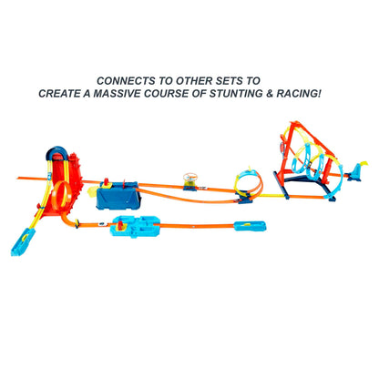 Hot Wheels Track Builder Straight track with Car, Track and track connectors, connect with other Hot Wheels toys, BHT77