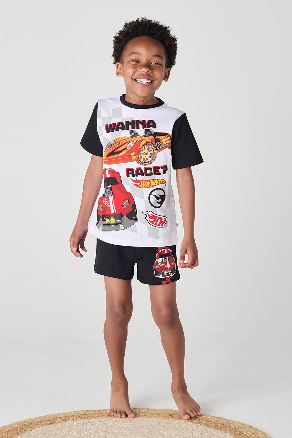 Hot Wheels Pjs Boys Short Pyjamas Sets | Cotton Short-Sleeve T-Shirt And Shorts For Kids Pyjamas | Summer Boys Shortie Pyjama Set | 2 Piece Race Cars Nightwear (Black, 3-4 Years)