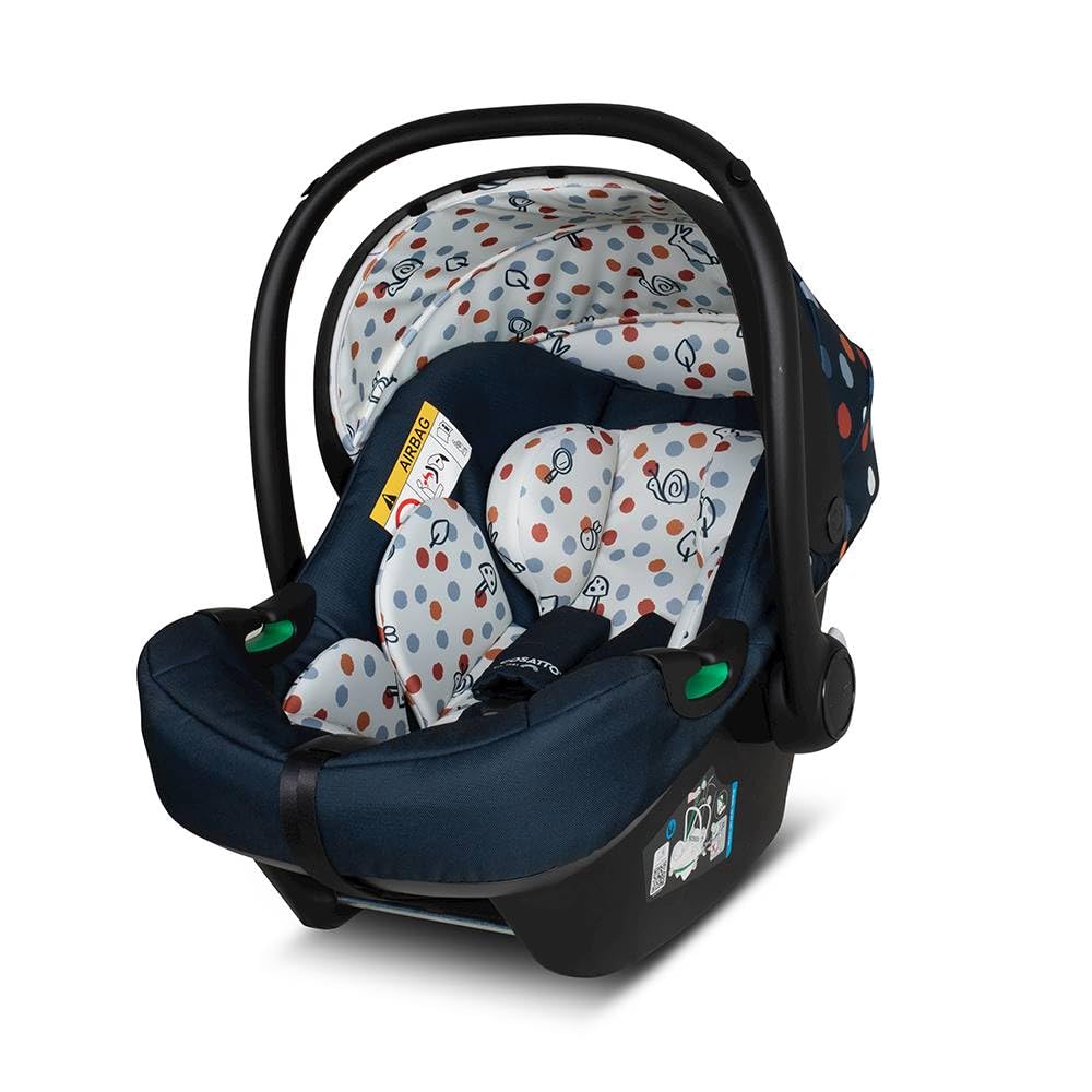 Cosatto Giggle 4 travel system with pram, pushchair, infant car seat, carrycot, raincover, compact fold, suitable for babies to 4 years old.