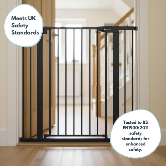 Venture Q-Fix 110cm tall baby gate in black with pressure fit, auto-close, 90° two-way opening, suitable for stairs and doorways.