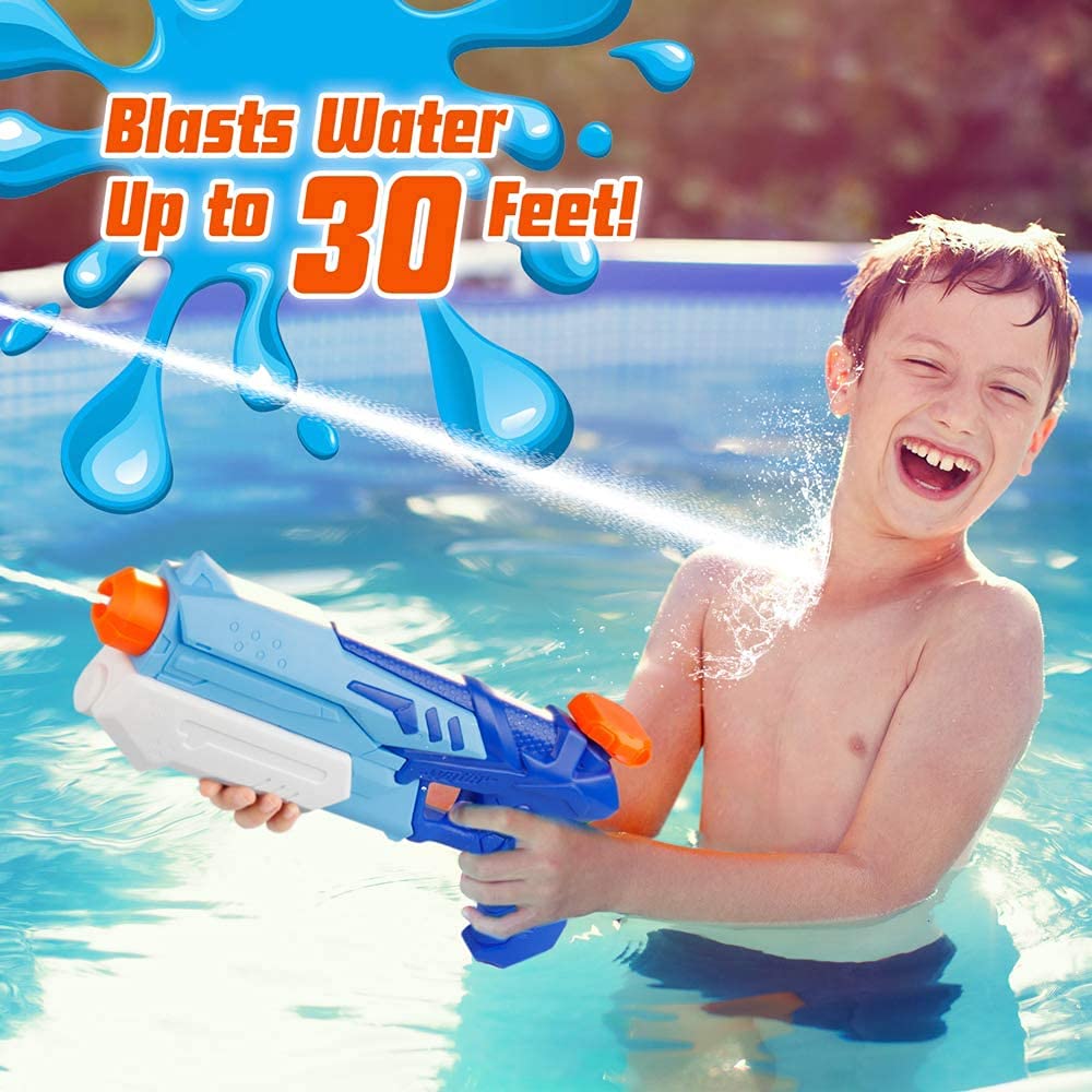 D-FantiX water guns for kids, 2-pack, long-range squirt blasters with 300CC capacity, ideal for pool and beach water fights.