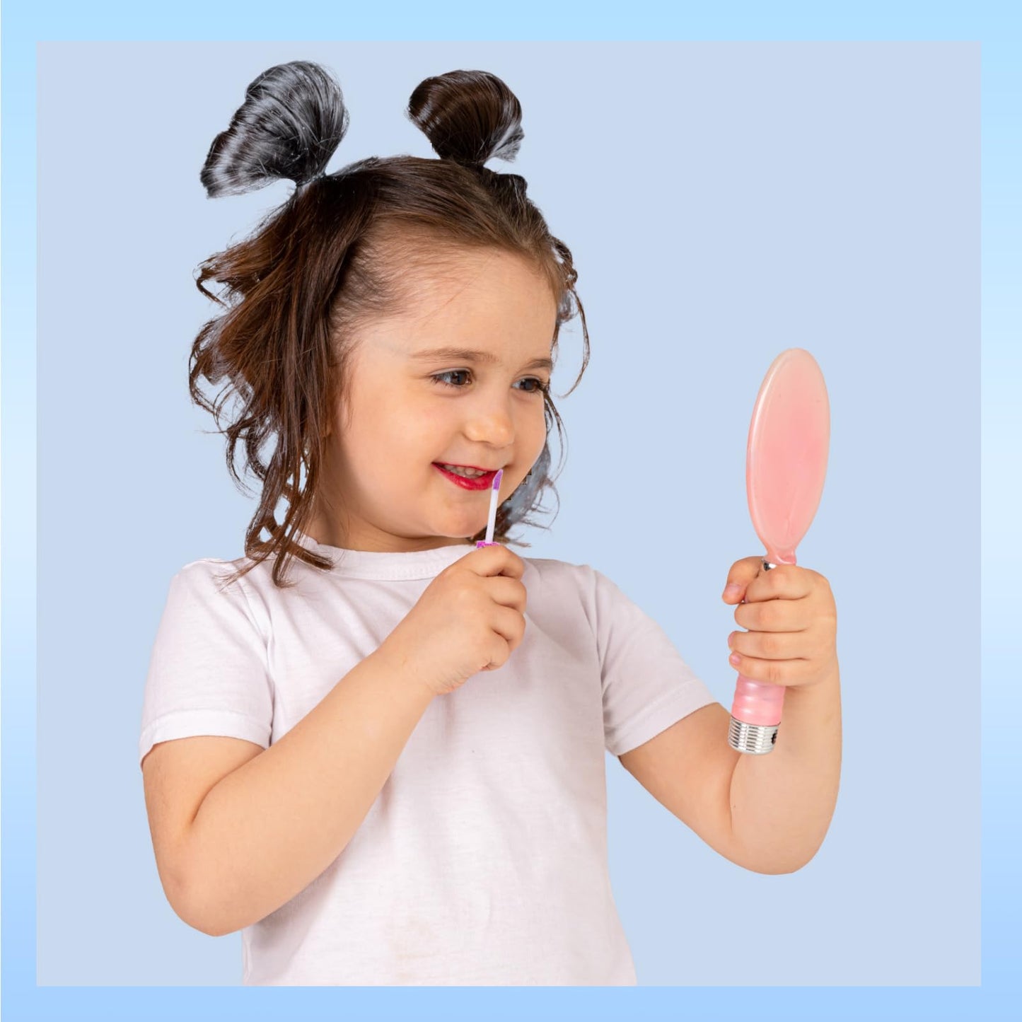 Disney Minnie Mouse 7-piece lip gloss set by Townley Girl, featuring vibrant colors, perfect for girls' parties and sleepovers.