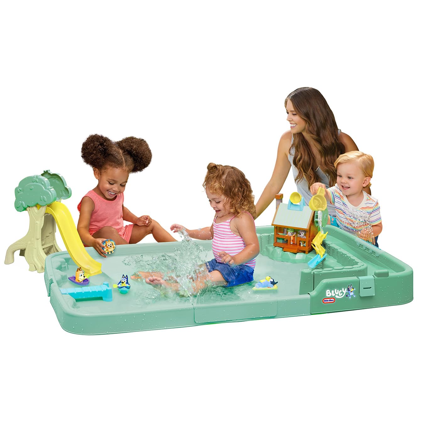 Little Tikes Bluey Bushland Waterplay Adventure with 6 Accessories, Bluey Active Play, for Boys and Girls Age 3+, Green One