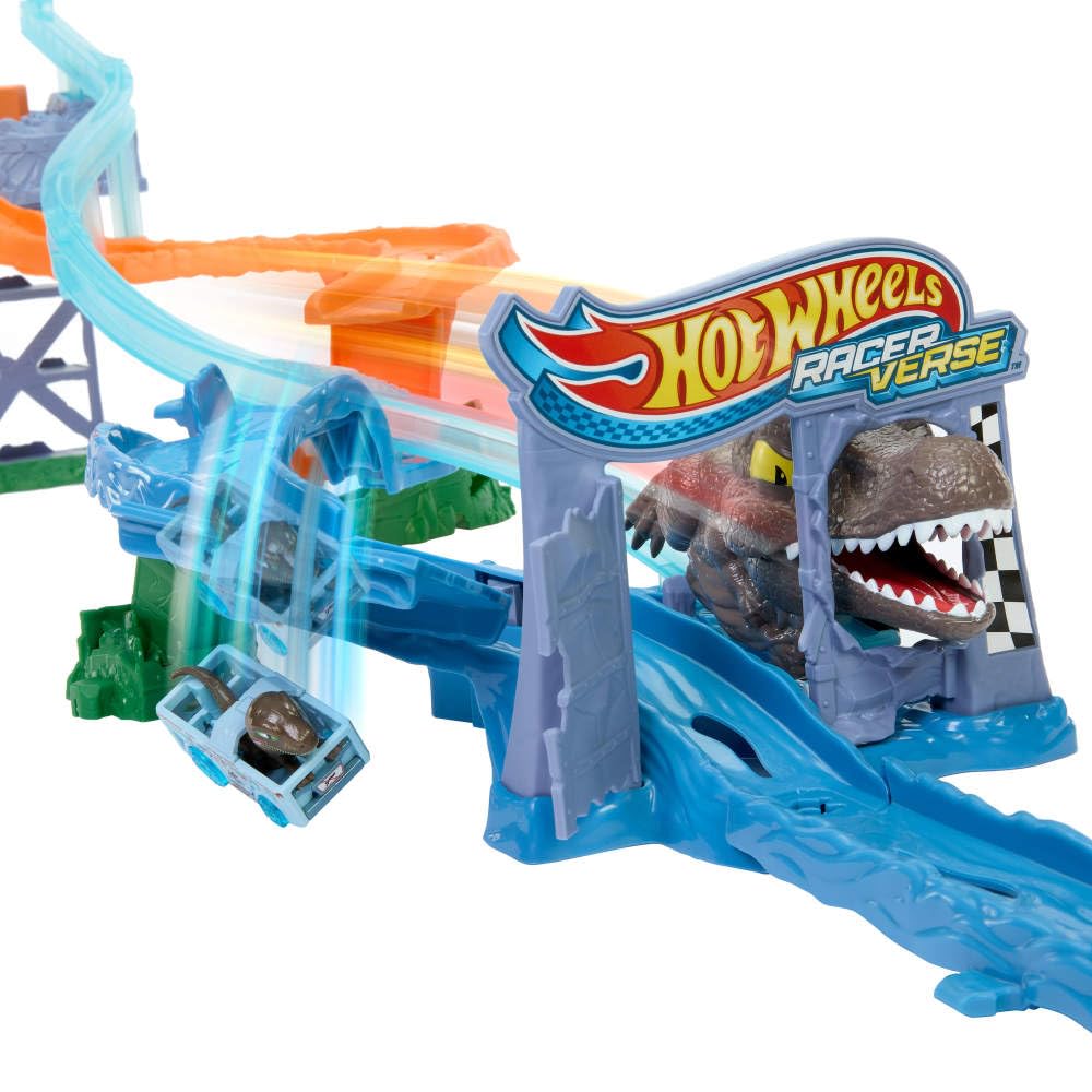 Hot Wheels Toy Car Track Set, RacerVerse Jurassic World Crash & Splash Playset with Die-Cast Velociraptor Vehicle, Dinosaur Race with Spinosaurus, JFP32