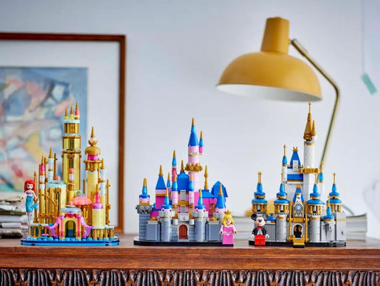 LEGO Mini Disney Sleeping Beauty Castle 40774 Building Set with Princess Aurora Mini-Doll, 528 Pieces, for Ages 12+