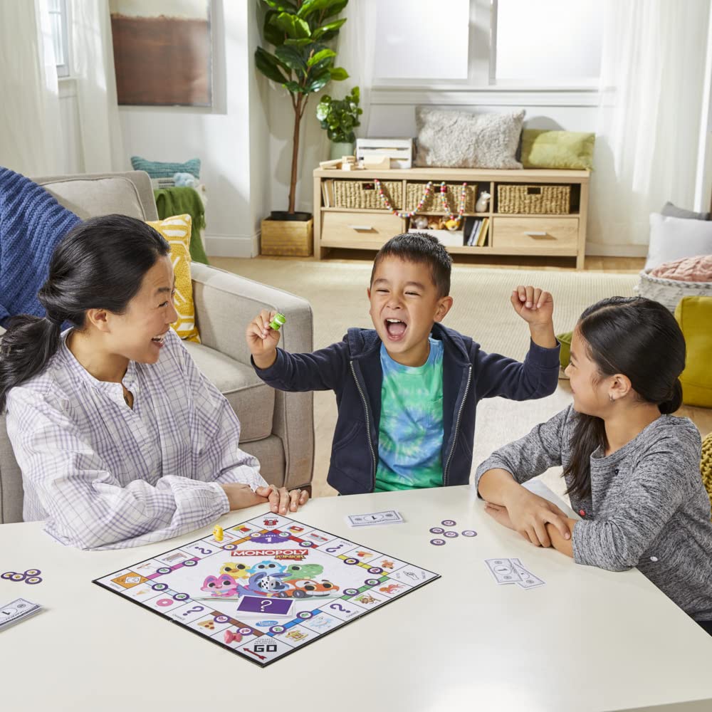 Hasbro Gaming Monopoly Junior, Family Board Game for 4+ Year Old Kids, Strategy Games for 2-6 Players