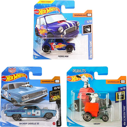 Hot Wheels Pack of 3 Vehicles, Toy Cars Diecast 1:64 (Assorted Models), Gift for Collectors and Children