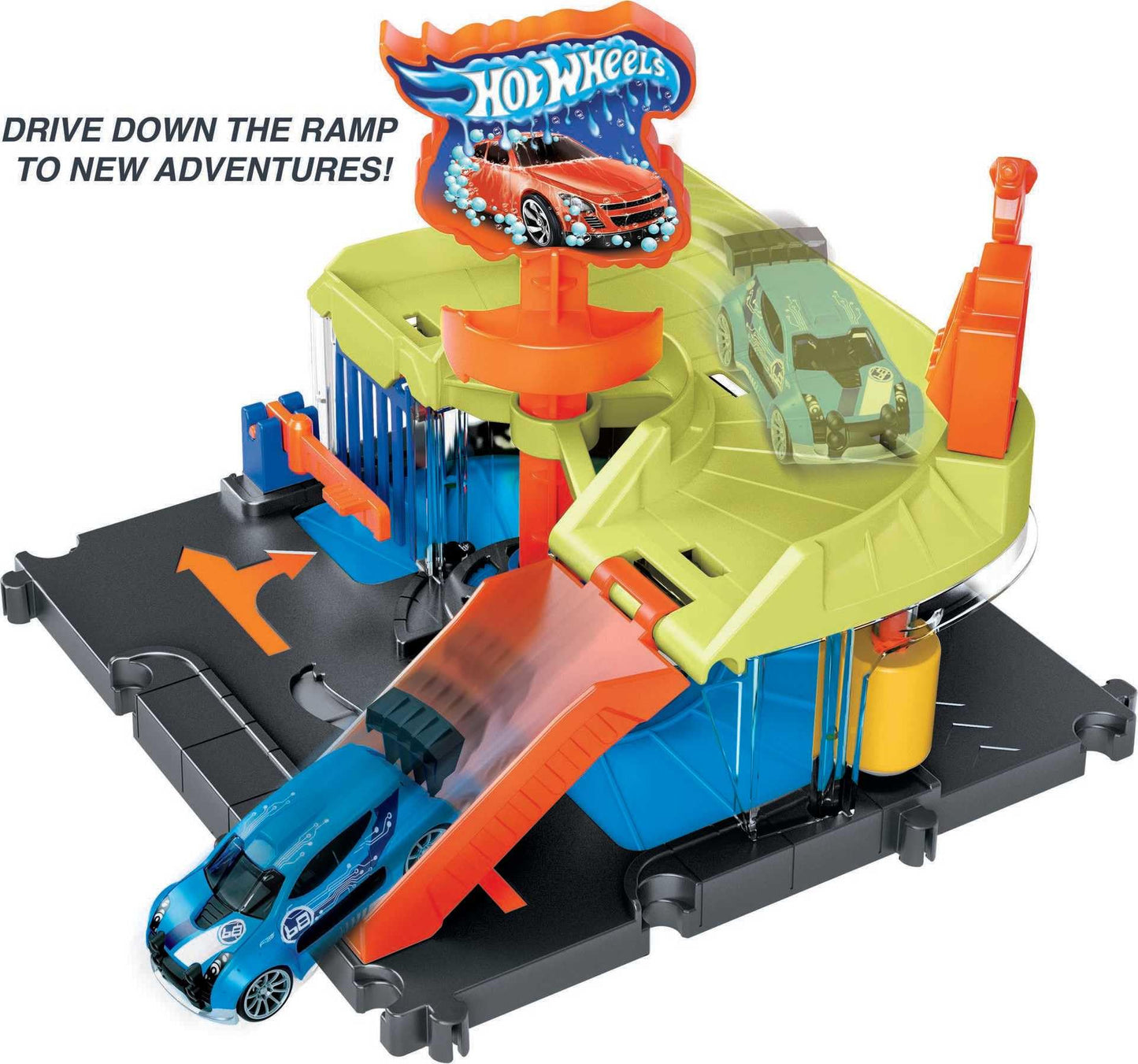 Hot Wheels Downtown Express Car Wash playset featuring foam roller, drying flaps, and a 1:64 scale vehicle.