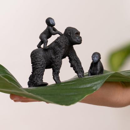 SCHLEICH Wild Life, Monkey Jungle Animal Toys for Boys and Girls, Gorilla Family Set with Gorilla Mother and Babies, Ages 3+