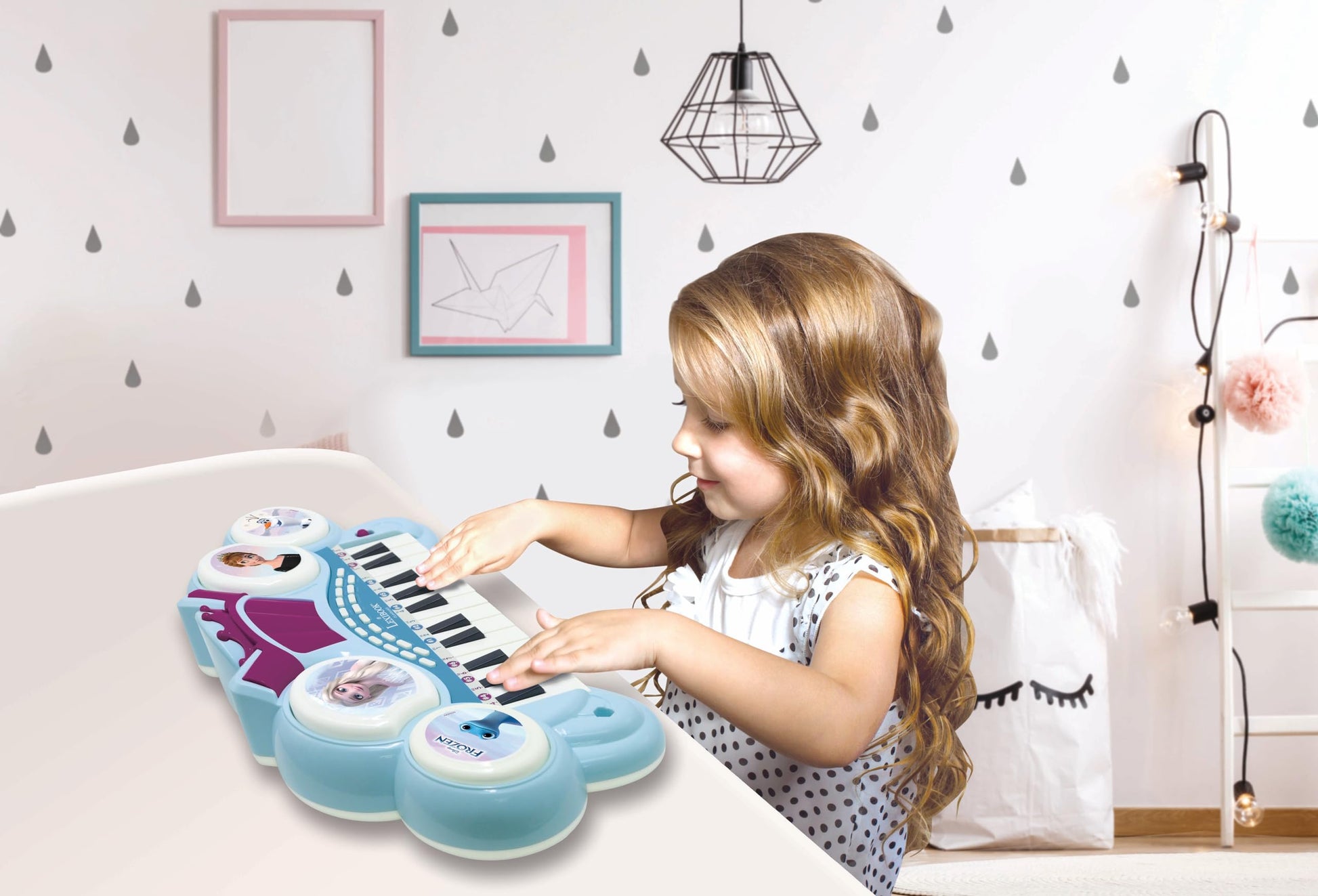 Lexibook Frozen electronic keyboard in blue and purple with seat, microphone, MP3 player, sound effects, and demo tunes.