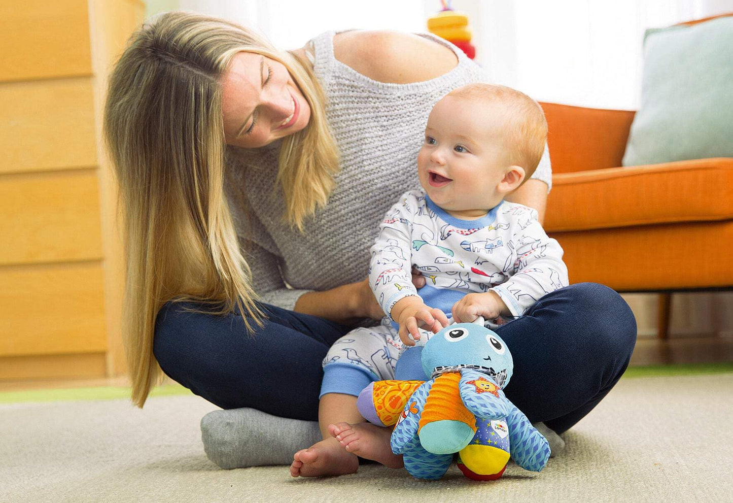 LAMAZE Salty Sam the Octopus baby toy with clip, colorful sensory toy for newborns 0-6 months, suitable for prams and pushchairs.