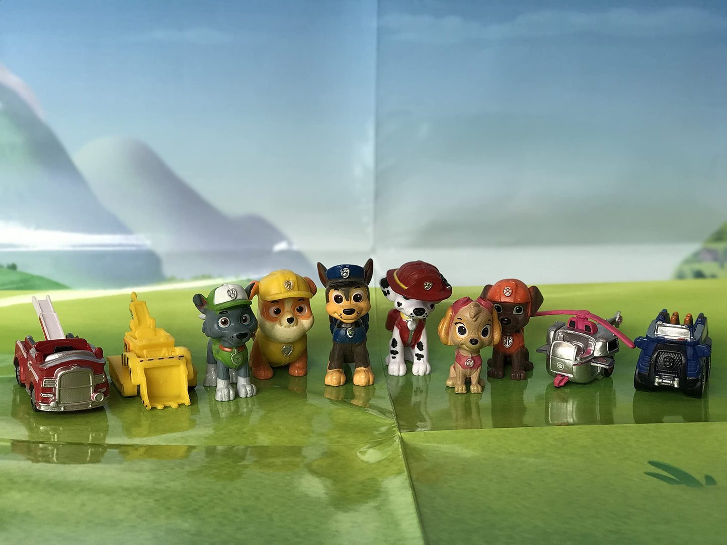 Paw Patrol My Busy Books - Storybook, 10 figurines, playmat