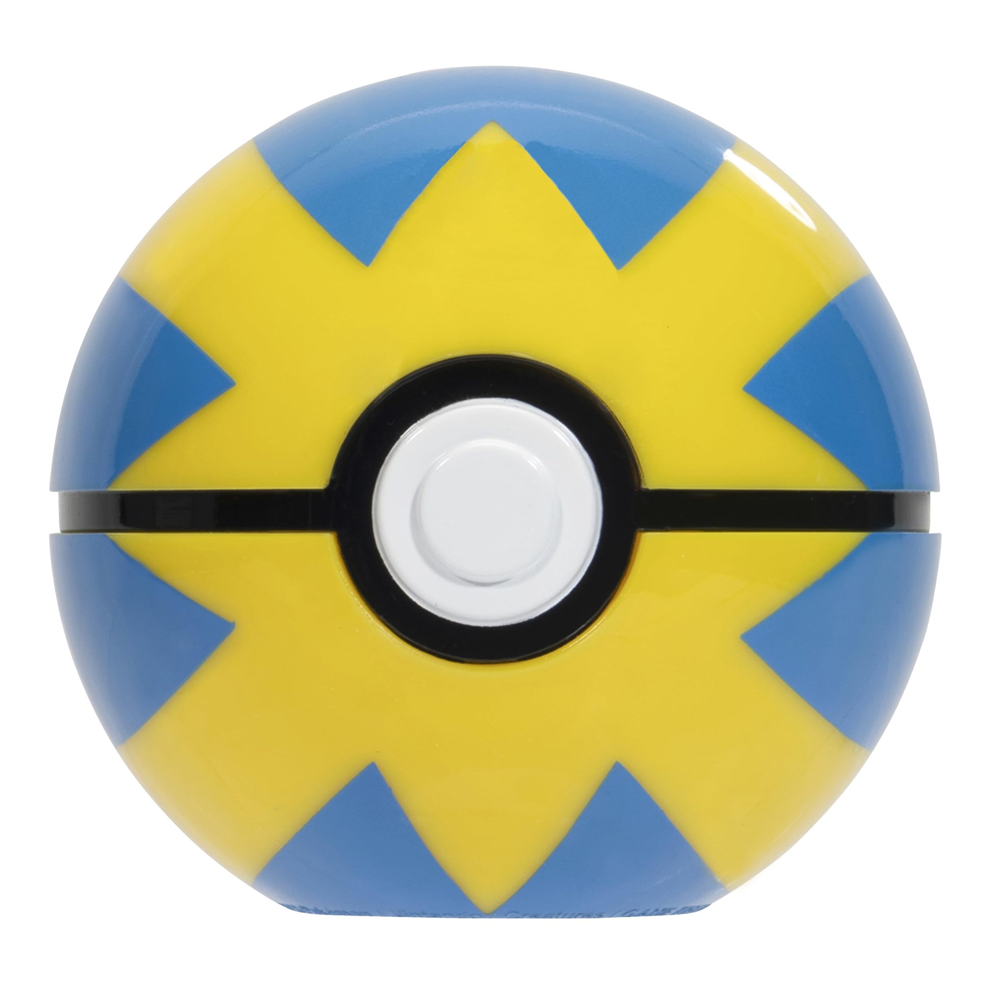 Pokémon Pikachu Clip 'N' Go Belt Set featuring Pikachu figure, Heal Ball, and Quick Ball accessories on themed belt.