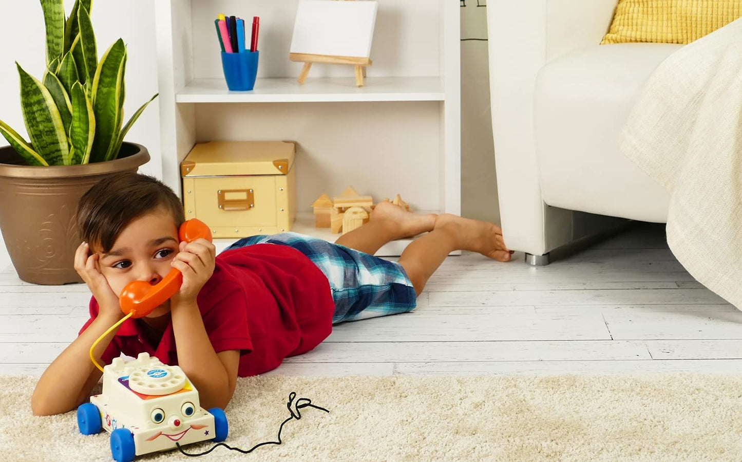 Basic Fun Fisher Price Classics Chatter Telephone Toy | Pull Along Retro Toddler Phone with Moving Eyes and Dial | Gift for Babies and Toddlers Aged 12 +