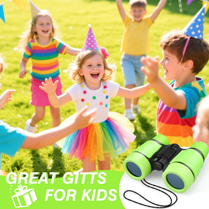 Green toy binoculars for kids by CARROUSEL, 4x30 high-resolution children’s binoculars for outdoor play and exploration.