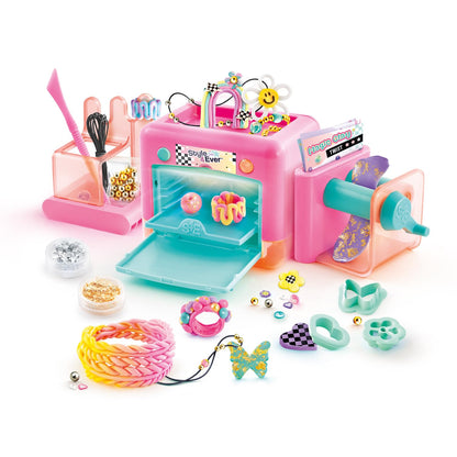 Canal Toys Style 4 Ever Magic Clay Jewellery Factory kit with machine, clay, and accessories for creating rings, bracelets, and charms.