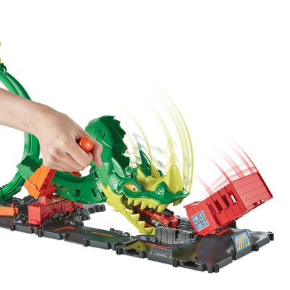 Hot Wheels City Dragon Drive Firefight Playset, Defeat the Dragon with Stunts, Connects to Other Sets, Includes 1 Hot Wheels Toy Car, Gift for Kids 3 to 8 Years Old, HJV70