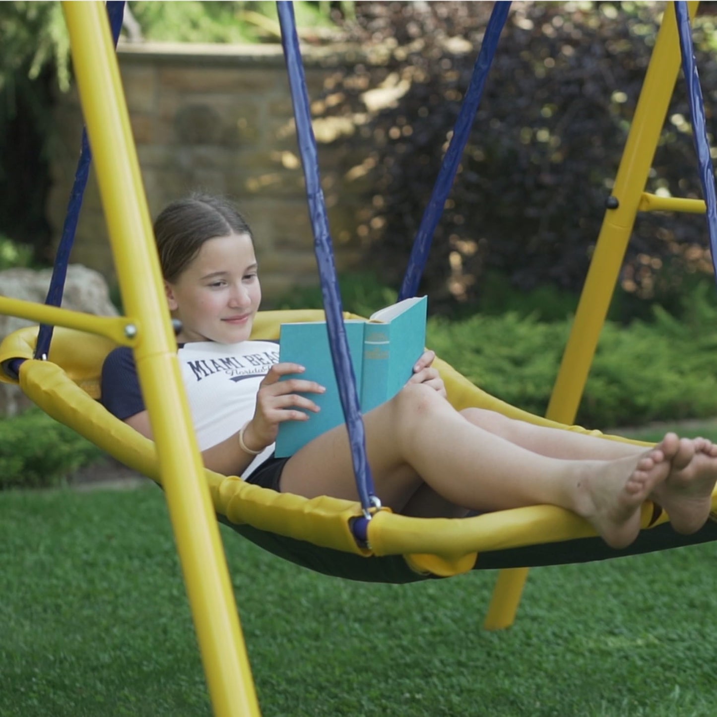 Zero Gravity Kids Swing Set With Sturdy Metal Frame. Garden Fun For Up To 2 Children (Magic Carpet)