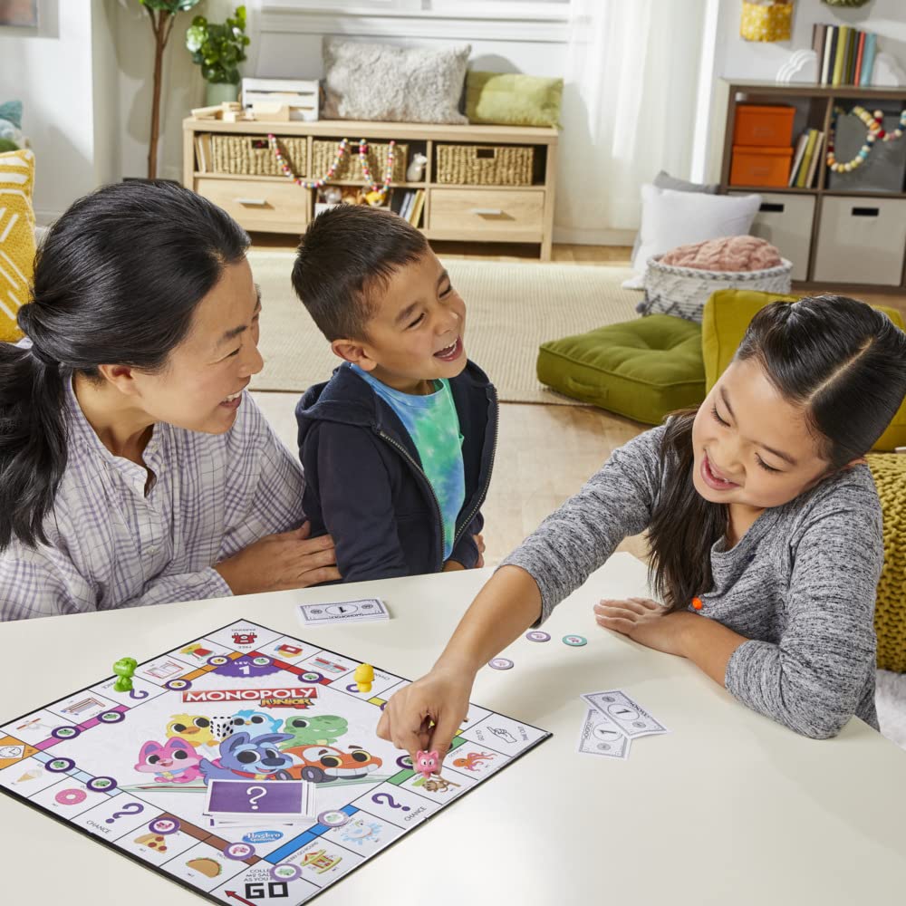 Hasbro Gaming Monopoly Junior, Family Board Game for 4+ Year Old Kids, Strategy Games for 2-6 Players