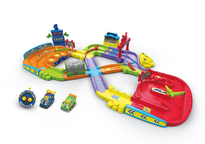 VTech Toot-Toot Drivers Super Circuit RC Raceway, Toy Car Playset with 2 Vehicles Included, 3 Exciting Crash Zones, Songs & Fun Phrases, Interactive Toddler Toy 12 Months, 2, 3, 4 +, English Version
