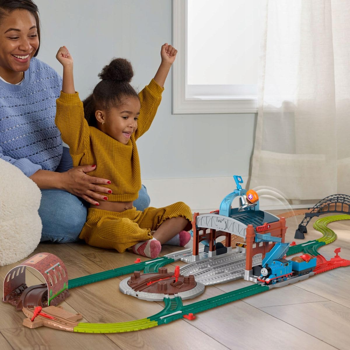 Thomas & Friends Motorised toy track. Delivery of barrels! For children from 3 years