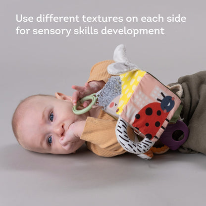 Taf Toys Urban Garden Activity Cube Sensory Baby Hanging Toy. Includes Teether, Baby Safe Mirror, Padded Handle, Chime Bell. Clips on Cot, Pram or Car Seat. Suitable for Boys & Girls 0 month +
