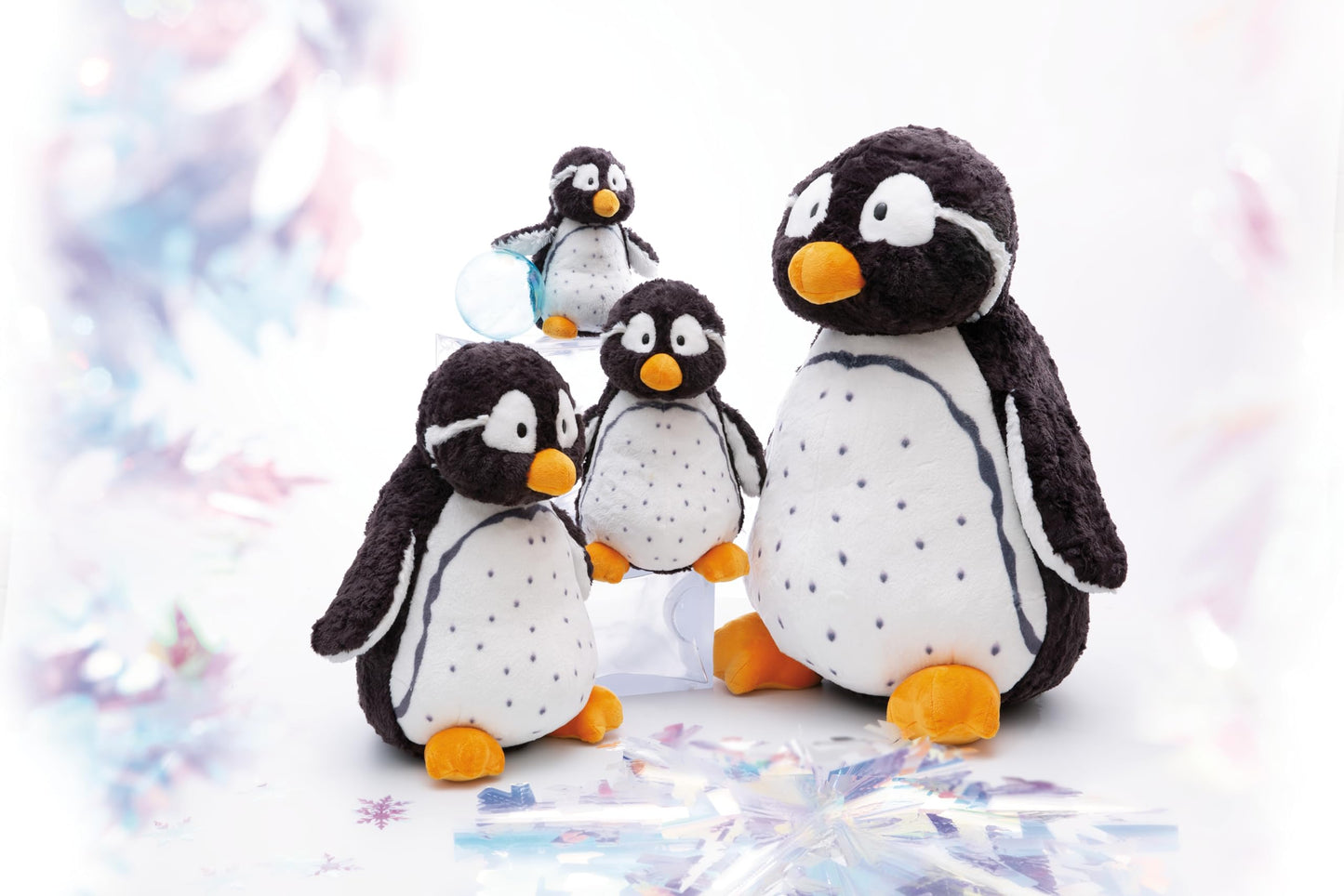 Nici 49310 Cuddly Penguin Stas 16cm Black-White Sitting-Sustainable Made Plush, Cute Soft Toy to Cuddle and Play with, for Children & Adults, Gift idea, Grau,Schwarz,Schwarz-weiß,weiß